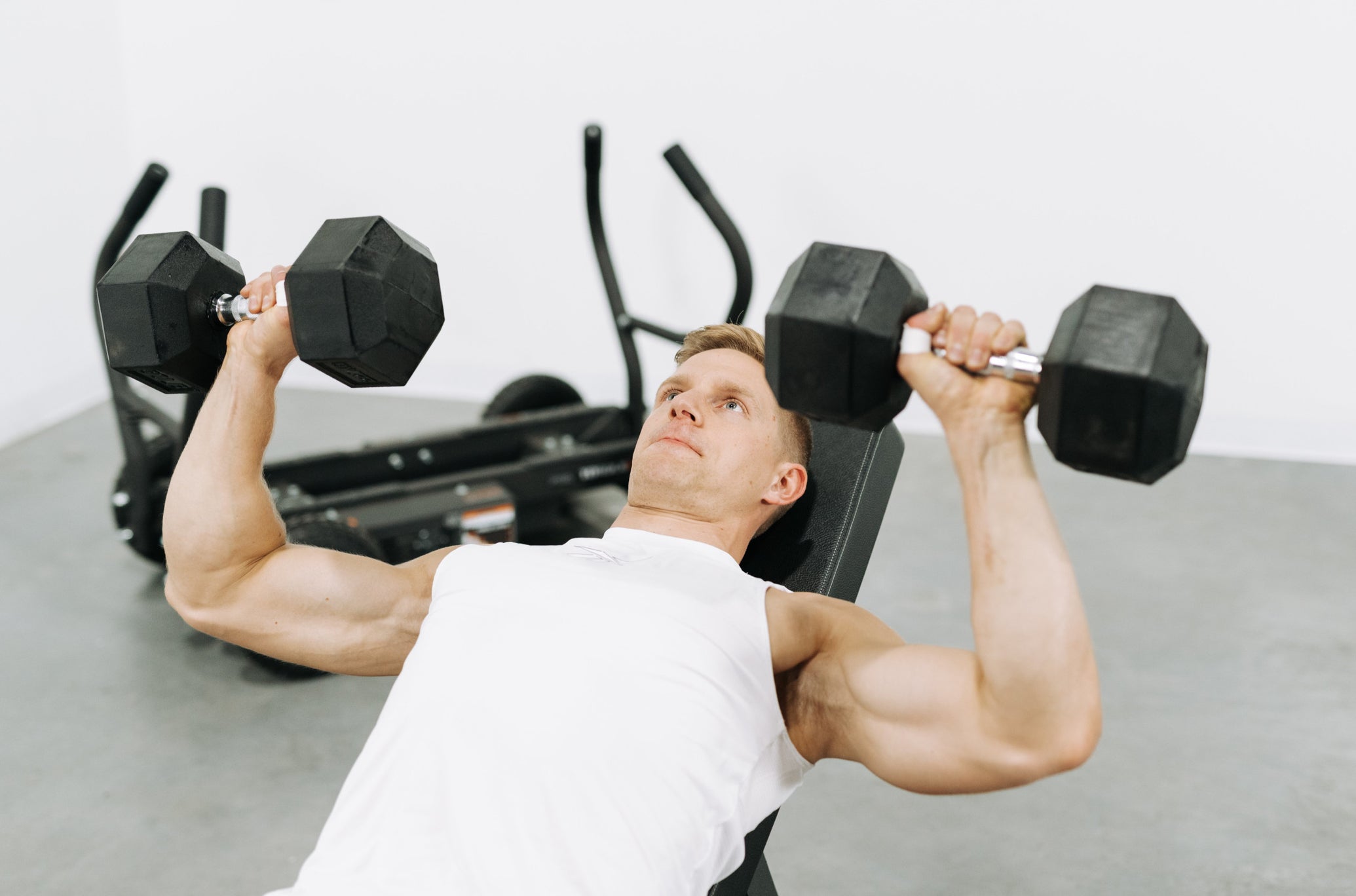 Brent Fikowski Training With Torque Dumbbells<black>