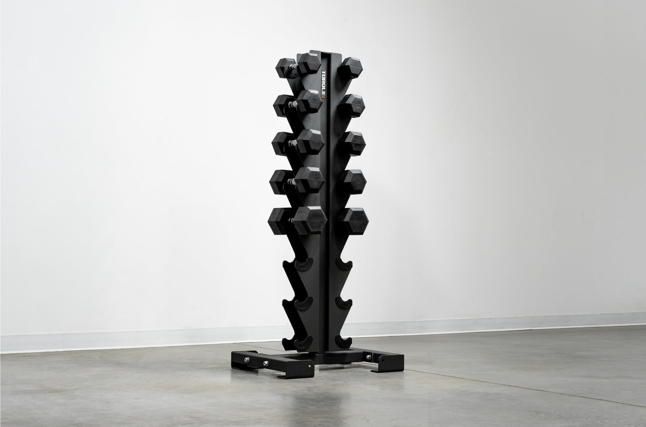 8 Pair Vertical Dumbbell Rack With Some Dumbbells <black>